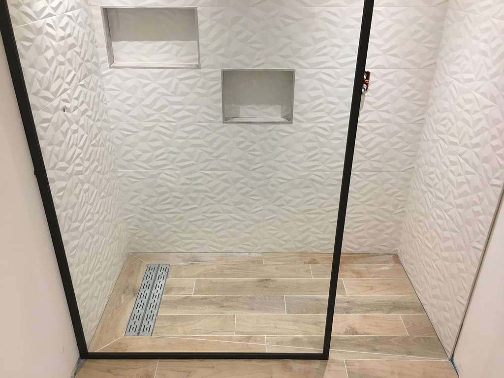 Douche Italienne avec encastrement